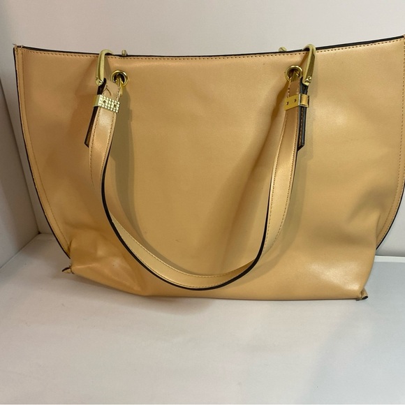 GOOD Steve Madden Tote Purse w/ Small Zipper Bag, Peach - Picture 7 of 11